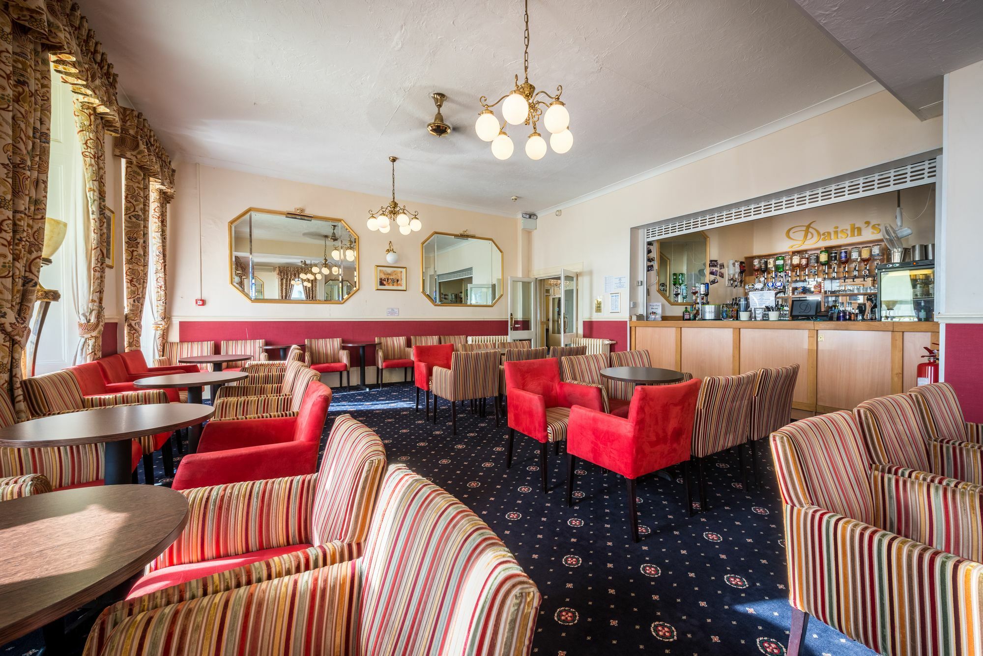 Claremont Lions Hotel イーストボーン エクステリア 写真