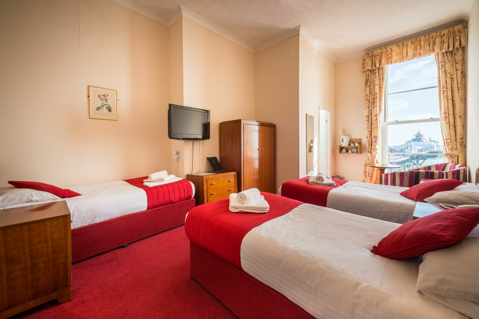 Claremont Lions Hotel イーストボーン エクステリア 写真